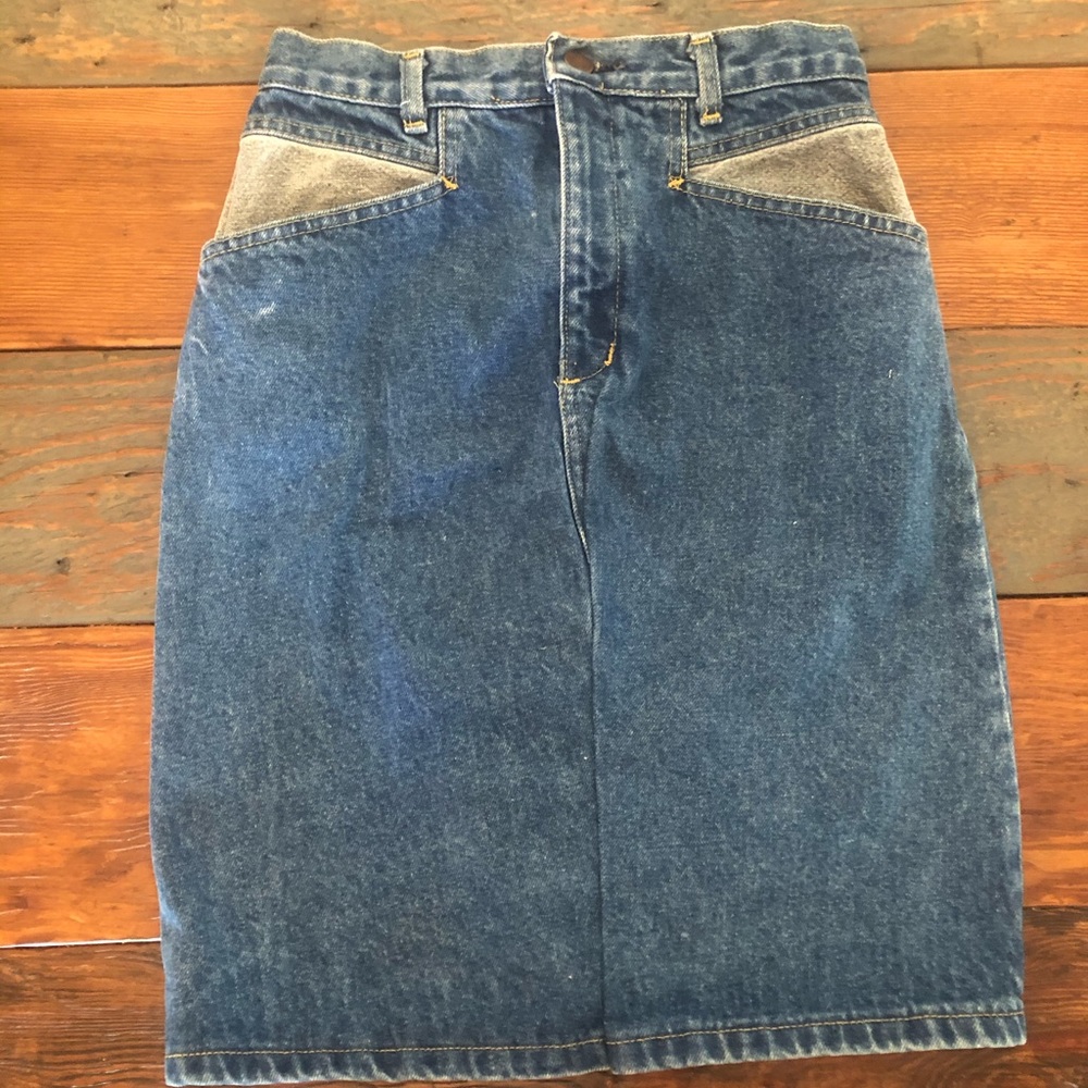 Vintage denim skirt